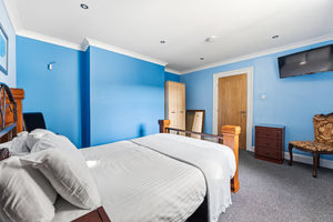 Photo 13- click for photo gallery